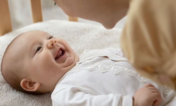 Παιδική απραξία του λόγου: Τι είναι και πώς αντιμετωπίζεται