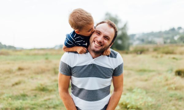 Ποιοτικός χρόνος με τα παιδιά: Ένας οδηγός για μπαμπάδες