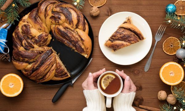 Χριστουγεννιάτικο στεφάνι με κράνμπερι και σοκολάτα - Ιδανικό γλυκό για τις γιορτές