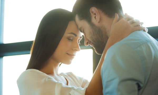 6 οφέλη που έχει ο γάμος και δεν το είχες φανταστεί