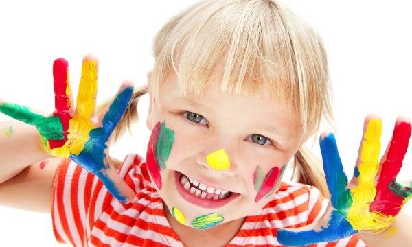 Mπορώ να αλλάξω τη συμπεριφορά του παιδιού μου; Πότε θέτονται τα όρια και πότε «έρχονται» οι συνέπειες;