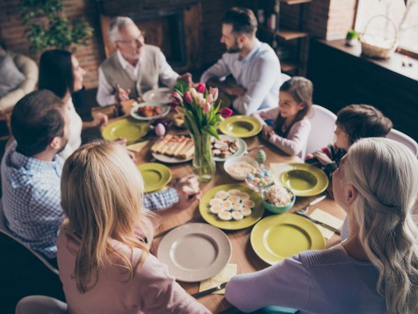 Πώς θα δεθείτε ως οικογένεια ακόμη πιο πολύ το Πάσχα