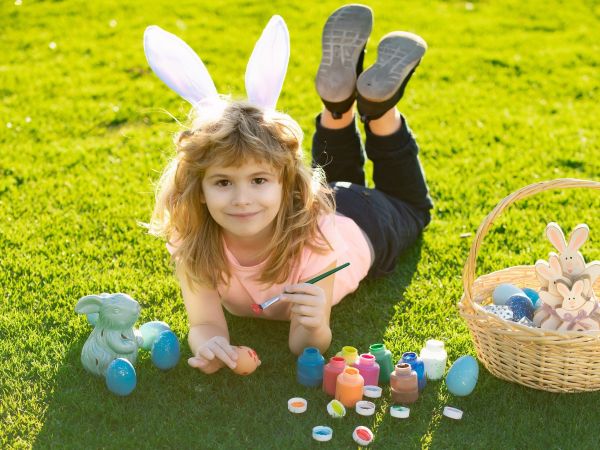 Μεγάλη Παρασκευή: Έθιμα, παραδόσεις και δημιουργικές ιδέες για παιδιά