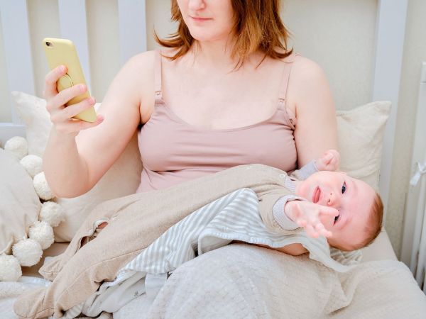 Οι δημοφιλέστερες ερωτήσεις που έκαναν οι γονείς στο Google το 2025