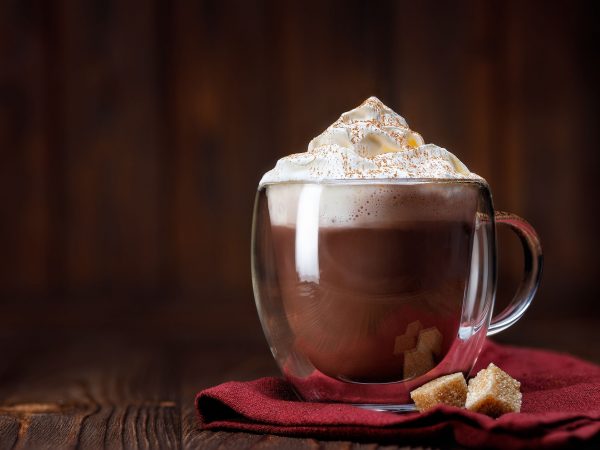 Τέλεια ζεστή παχύρευστη σοκολάτα με 6 υλικά