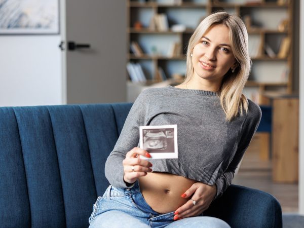 Το φύλο του μωρού: Πότε καθορίζεται, πότε φαίνεται και τα παλιά γιαγιαδίστικα κόλπα