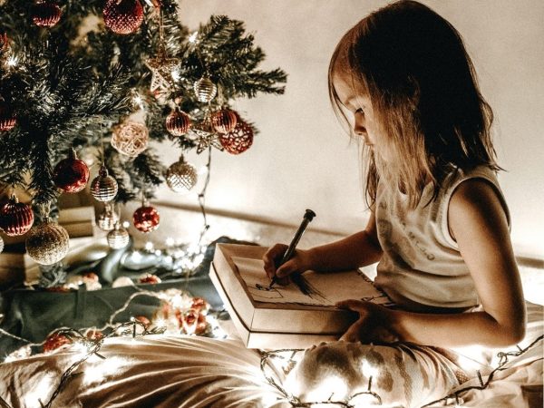 Χριστουγεννιάτικες αγκαλιές με τα λούτρινα Trudi που γεμίζουν τον κόσμο των παιδιών με αγάπη