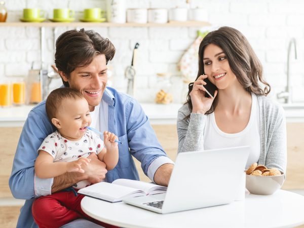 Οι millennials περίμεναν μέχρι τα 30 να κάνουν παιδιά - Τώρα συναντούν ένα απροσδόκητο εμπόδιο