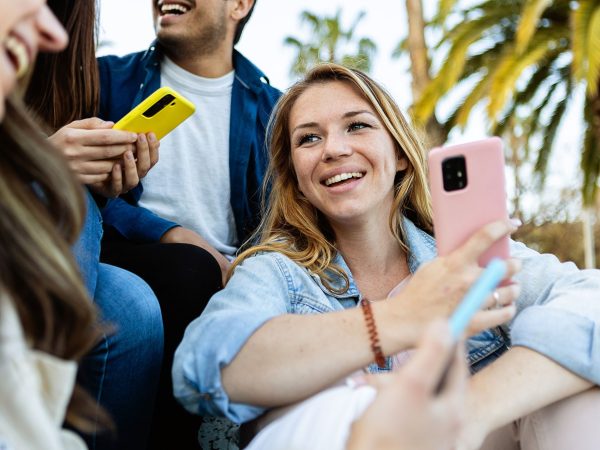 Η Gen Z αλλάζει συνήθειες: Ποια εφαρμογή ξεπέρασε το TikTok;
