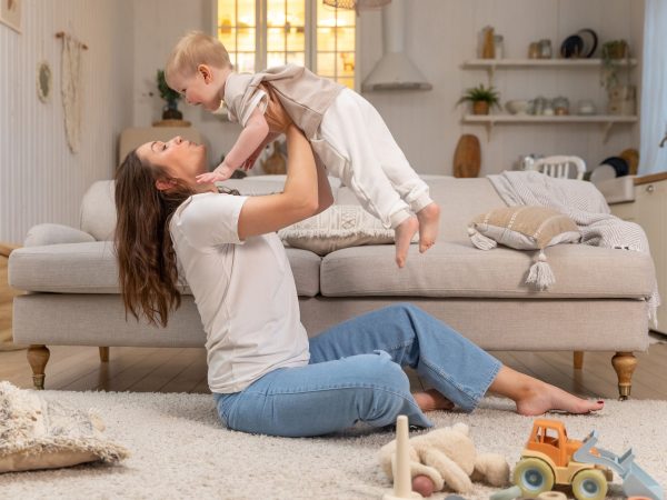 10 φράσεις που κάθε παιδί χρειάζεται να ακούει καθημερινά από τους γονείς του