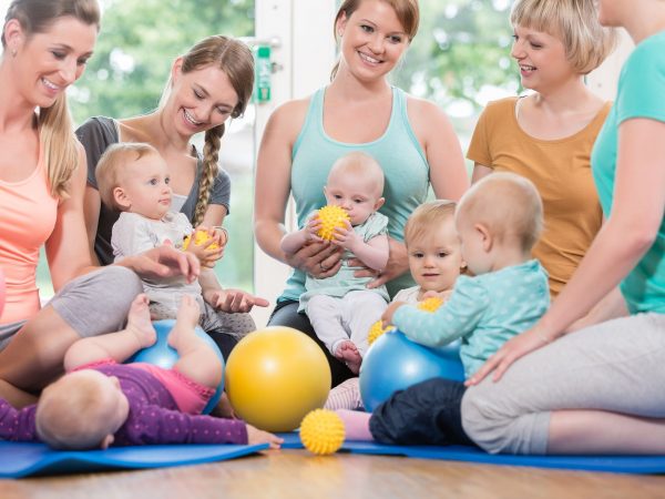 Πώς τα μαμαδογκρούπ ενισχύουν την ψυχική υγεία των μαμάδων;