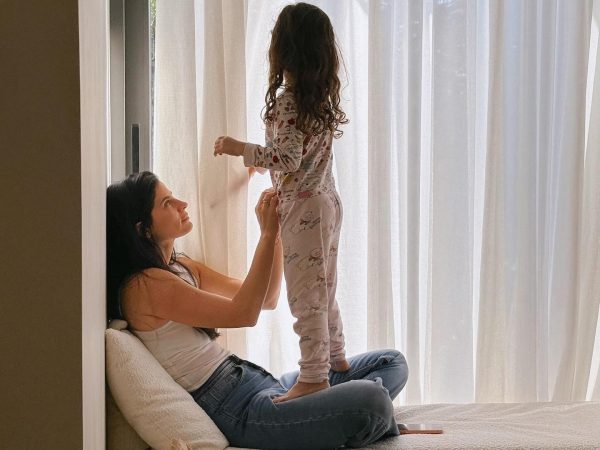 Η κόρη της Χριστίνας Μπόμπα είπε μια φράση που κάθε παιδί πρέπει να μάθει