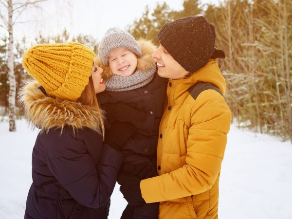 6 διασκεδαστικές ιδέες για να κρατήσετε τα παιδιά απασχολημένα μέχρι την Πρωτοχρονιά
