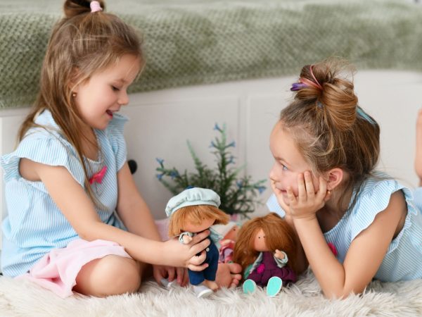 Πώς το παιχνίδι επηρεάζει τον εγκέφαλο και τις κοινωνικές δεξιότητες των παιδιών