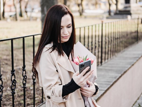 Να χρησιμοποιώ εφαρμογή για να παρακολουθώ το παιδί μου ή όχι;