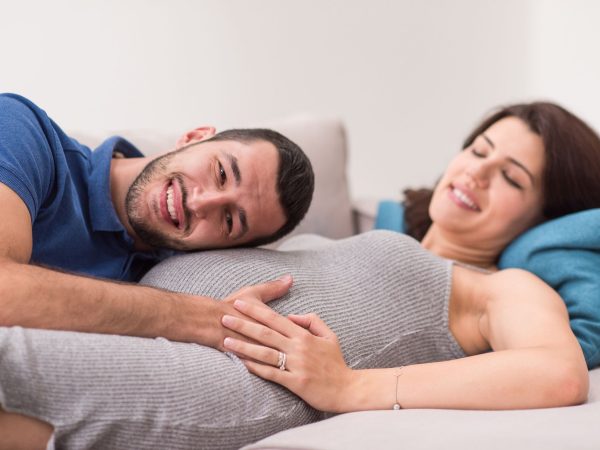 Ο ρόλος του μπαμπά στην εγκυμοσύνη: Πώς μπορεί να βοηθήσει ουσιαστικά