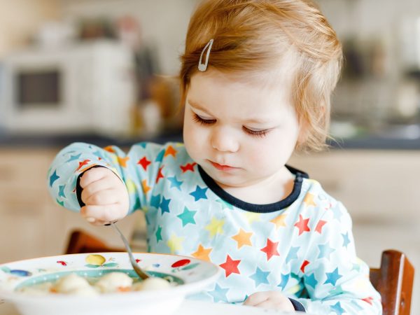 Ποια είναι τα απαραίτητα θρεπτικά συστατικά για παιδιά 1- 3 ετών;