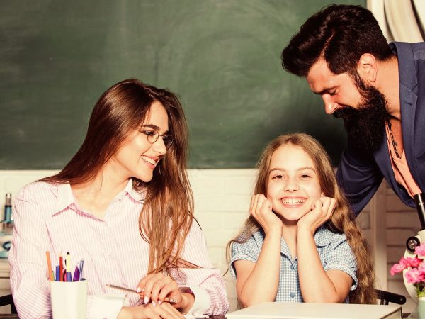 12 σημαντικά μαθήματα για την ανατροφή των παιδιών που κάθε γονιός θα ήθελε να ξέρει νωρίτερα