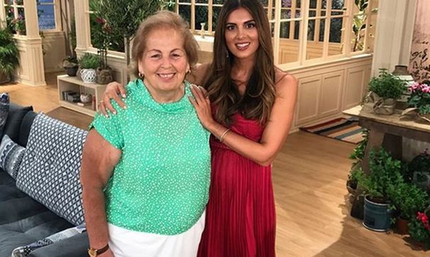 Σταματίνα Τσιμτσιλή: Πρεμιέρα με την μητέρα της στο πλατό