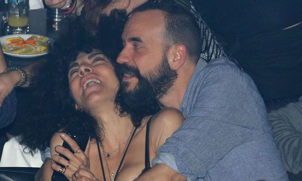 Πάνος Μουζουράκης: To μήνυμα αγάπης στη Μαρία Σολωμού από την Αμερική