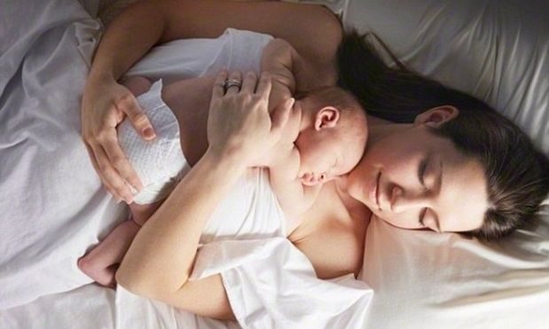 Τι ΔΕΝ πρέπει να πείτε σε μία μαμά που γέννησε με καισαρική τομή