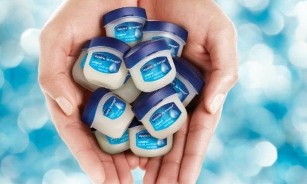 Βαζελίνη: Εύκολα και χρήσιμα tips που θα κάνουν τη ζωή σας πιο εύκολη