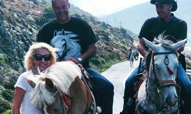 Ελένη Μενεγάκη: Το σχόλιο φίλης της και η απάντηση της παρουσιάστριας στο instagram!