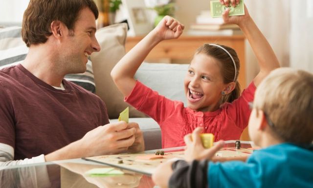 Επιτραπέζιο που ενισχύει τη συνεργασία των παιδιών: Λαγός και καρότα