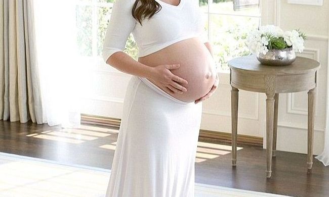 Πασίγνωστη ηθοποιός έγινε για δεύτερη φορά μανούλα χωρίς να το πάρει είδηση κανείς!