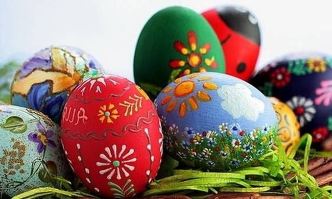 Πάσχα 2017: Πότε «πέφτει» φέτος - Ποιες ημέρες θα κάτσουμε σπίτι λόγω αργιών