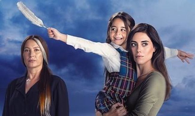 Anne: Η μικρή Μελέκ, οι κατηγορίες για τους γονείς της και η πρόταση μαμούθ