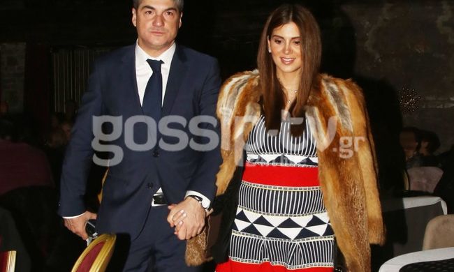 Σταματίνα Τσιμτσιλή: Με φουσκωμένη κοιλίτσα στα μπουζούκια