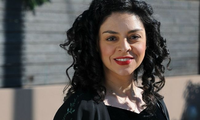 Σπάνια δημόσια εμφάνιση! Δείτε για πρώτη φορά την Δήμητρα Στογιάννη με τον άντρα και τα παιδιά της