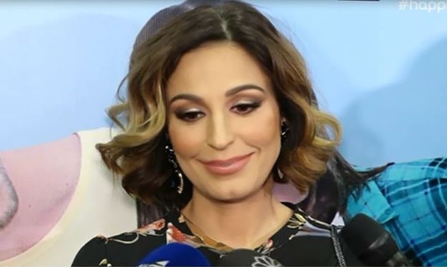 Κατερίνα Παπουτσάκη: Μπήκε στον έβδομο μήνα και αποκαλύπτει τα πάντα για την εγκυμοσύνη της