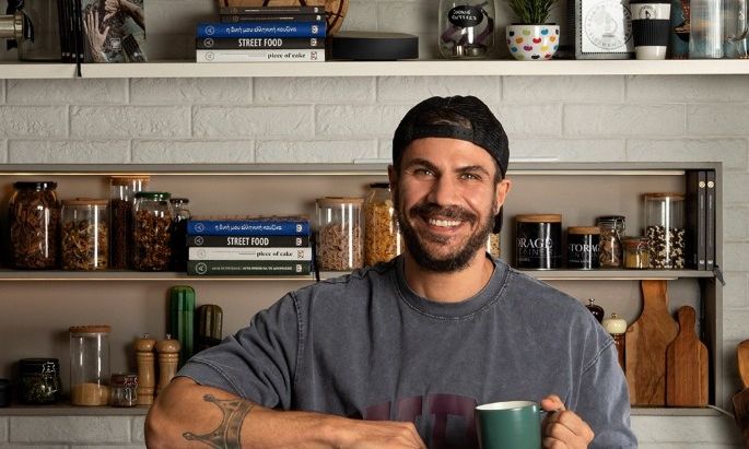 Άκης Πετρετζίκης: Ο πιο τρυφερός gym buddy είναι ο γιος του – Δείτε φωτό από την προπόνησή τους