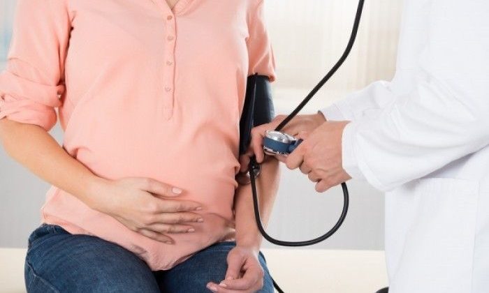 Υπέρταση κύησης: Για ποιες ασθένειες στο μέλλον αυξάνει τις πιθανότητες