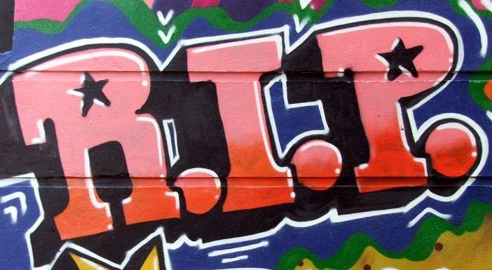 «Όλοι θα ήθελαν να πεθάνουν σαν απλοί άνθρωποι…», η Δέσποινα Καμπούρη σκέφτεται δυνατά