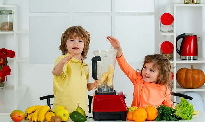 Θρεπτικό smoothie με ξηρούς καρπούς για παιδιά και νήπια (vid)