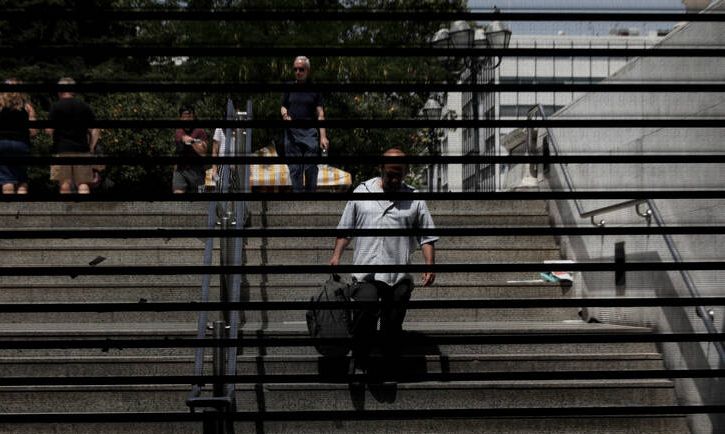 Κλειστοί από τις 11.00 οι σταθμοί του μετρό Σύνταγμα και Ευαγγελισμός