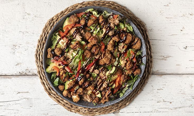 Σαλάτα με μπουκιές κουνουπιδιού και καπνιστό τόνο: Θα γίνει η αγαπημένη των παιδιών σας