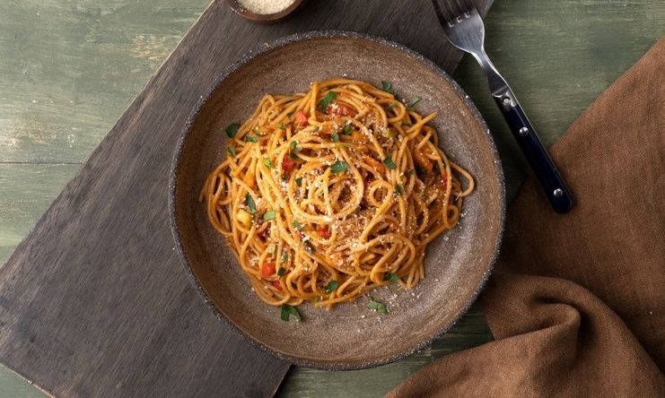 Θέλετε μια εύκολη και γρήγορη συνταγή; Φτιάξτε μακαρονάδα με σάλτσα λαχανικών