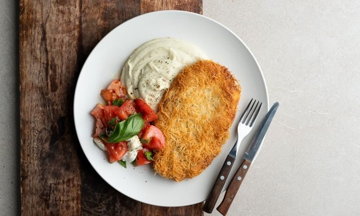 Χοιρινό σνίτσελ πανέ με κανταΐφι - Η κρούστα θα σας ενθουσιάσει