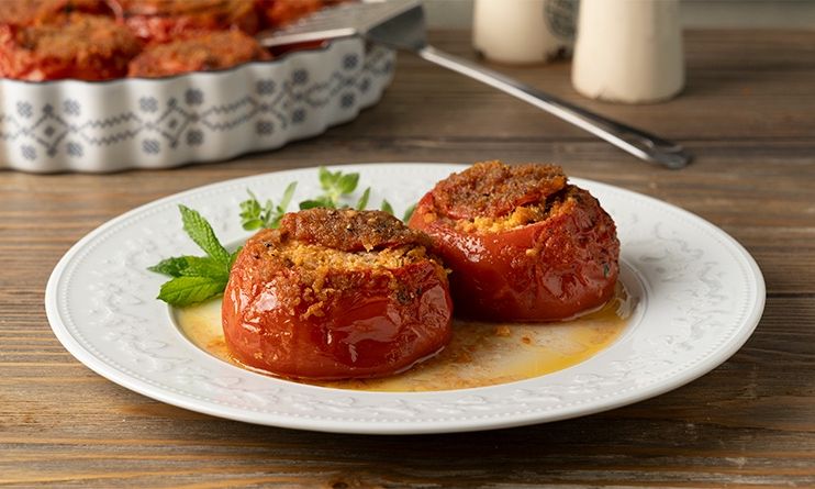 Τα απόλυτα Γεμιστά Τήνου του Άκη που θα σε κάνουν να τα αγαπήσεις από την πρώτη μπουκιά