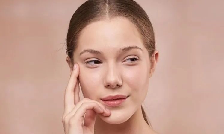 #LuminousMasterclass: Οι 3 κύριες αιτίες των μαύρων κύκλων και πώς θα τις αντιμετωπίσεις