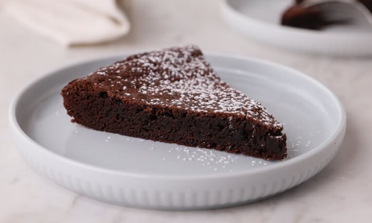 Σουηδική σοκολατόπιτα (Kladdkaka) -  Δείτε πώς θα τη φτιάξετε