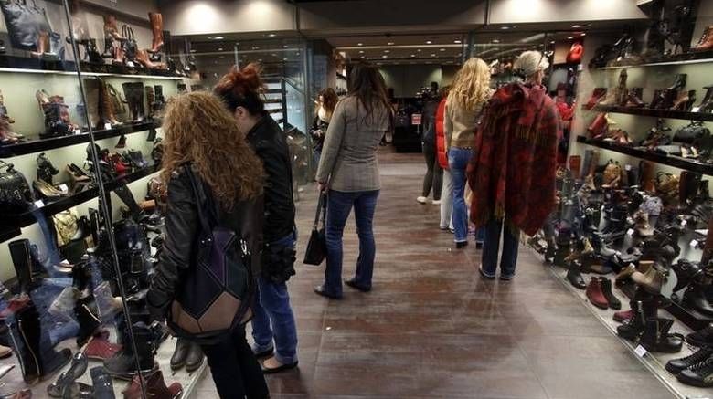 Ξεκινά δεκαήμερο εκπτώσεων μετά την αργία της Πρωτομαγιάς