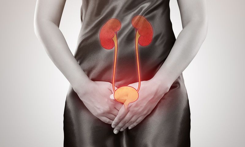 Ο χυμός που μειώνει στο μισό τα επεισόδια ουρολοιμώξεων