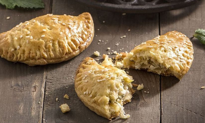 Κολατσιό για το σχολείο: Πρασοπιτάκια με σπιτική ζύμη