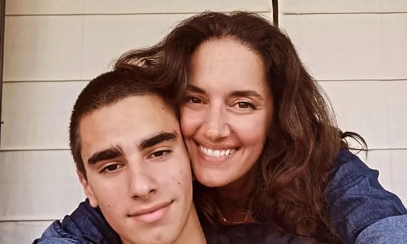 Νόνη Δούνια: Ο γιος της έγινε 20 – Οι ευχές της στο Instagram και η καλοκαιρινή τους φωτογραφία