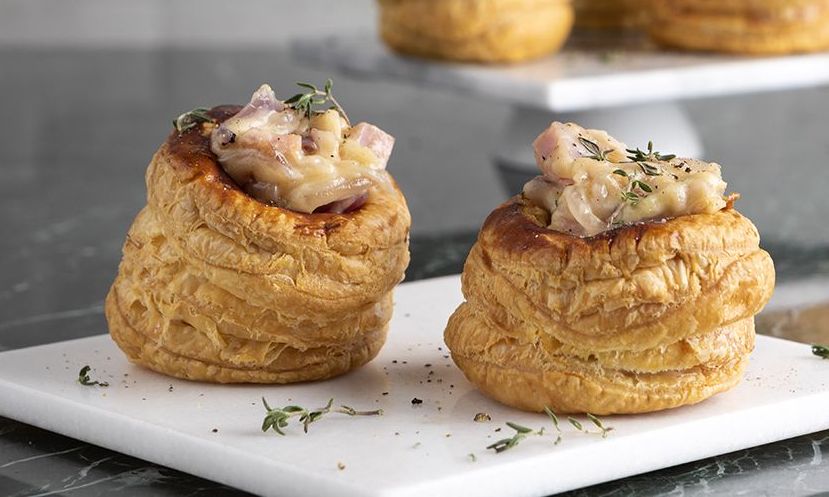 Χριστουγεννιάτικη συνταγή: Ζαμπονοτυροπιτάκια βολοβάν